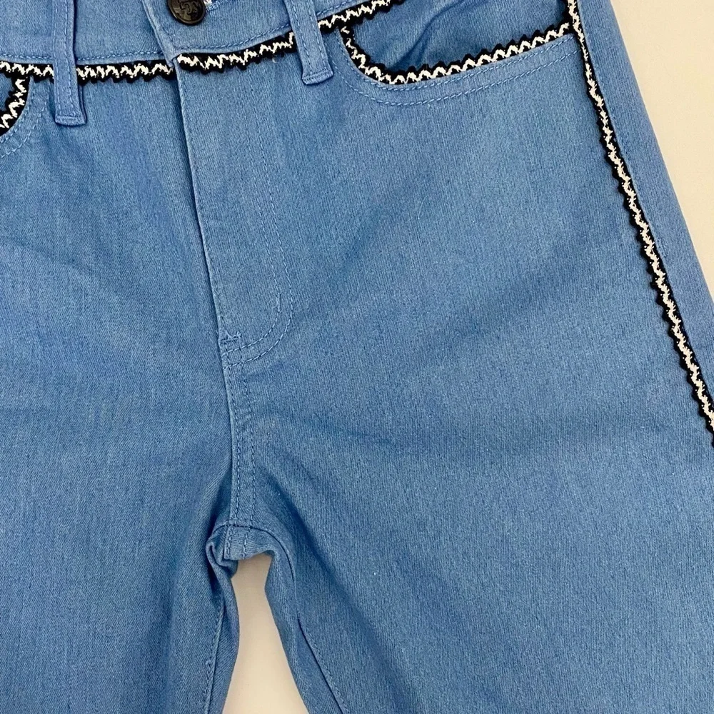 Tory Burch || Jodie‎ Jeans in Rinse Wash Ric Rac Knit Trim 25